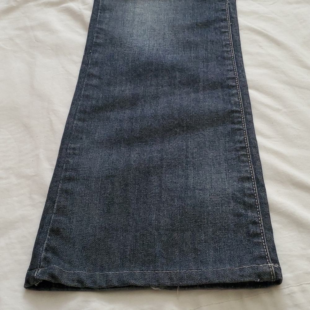 Guess Jeans - Picture 7 of 12